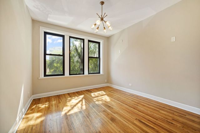 2242 N Western Avenue 2F, Chicago, IL 60647