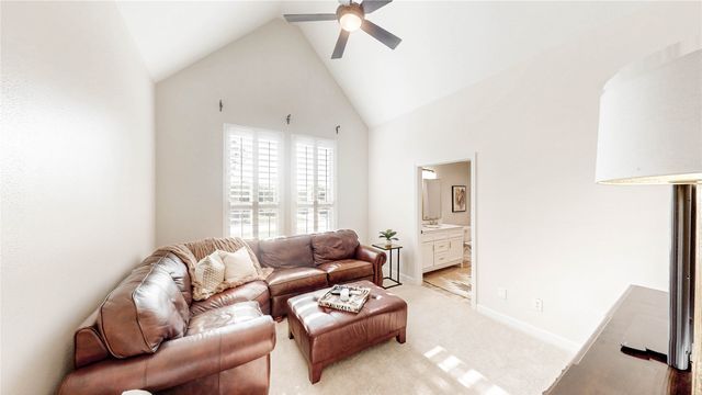 324 E Carruth Lane, Double Oak, TX 75077