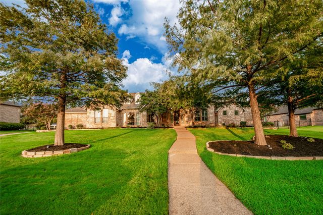 324 E Carruth Lane, Double Oak, TX 75077