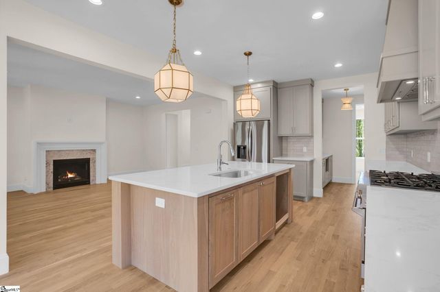 14 Plum Drive, Greenville, SC 29605