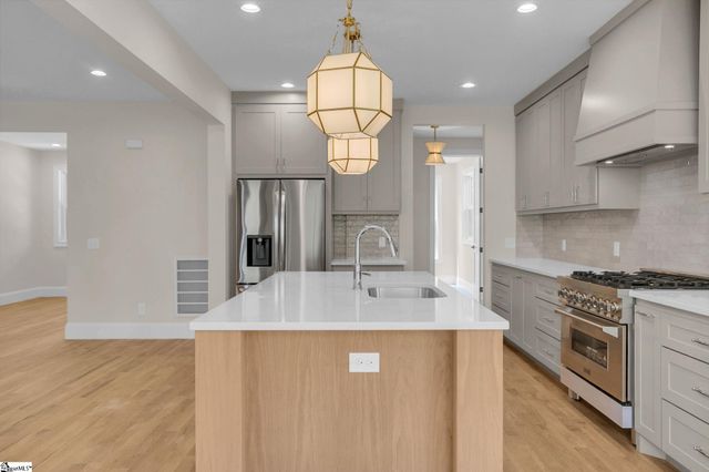 14 Plum Drive, Greenville, SC 29605