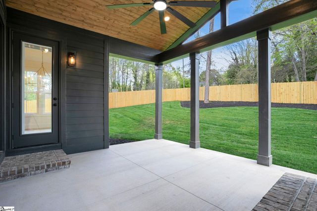 14 Plum Drive, Greenville, SC 29605