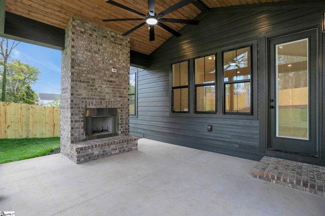 14 Plum Drive, Greenville, SC 29605