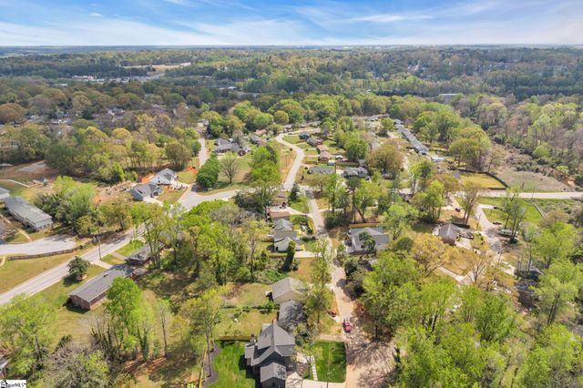 14 Plum Drive, Greenville, SC 29605