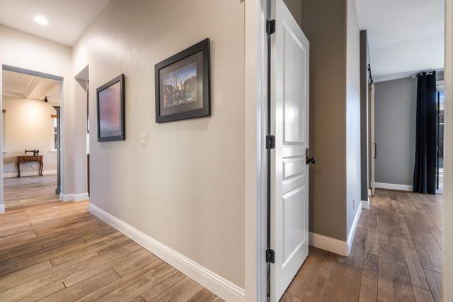 2318 California St, Escalon, CA 95320