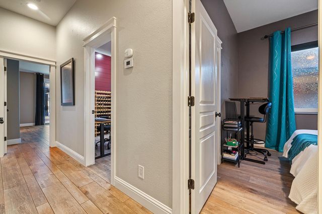 2318 California St, Escalon, CA 95320