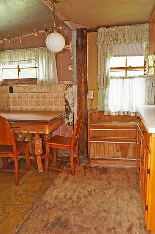 56 Lombard Road, Hubbardston, MA 01452