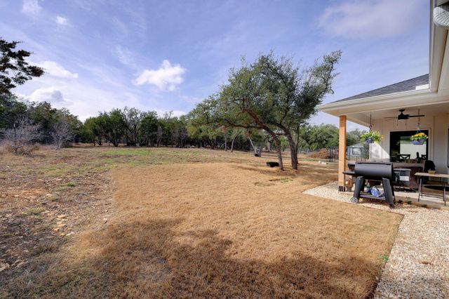 200 Rust Ranch RD, Blanco, TX 78606