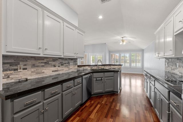 30388 Ledgemont LN, Georgetown, TX 78628