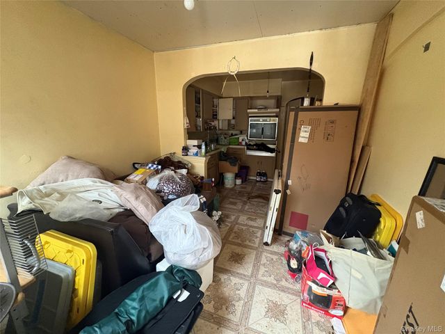 2928 Fenton Avenue, Bronx, NY 10469