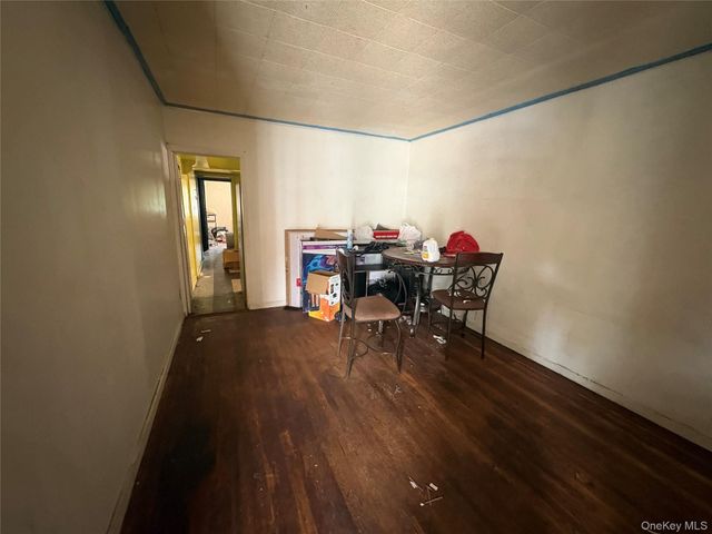 2928 Fenton Avenue, Bronx, NY 10469