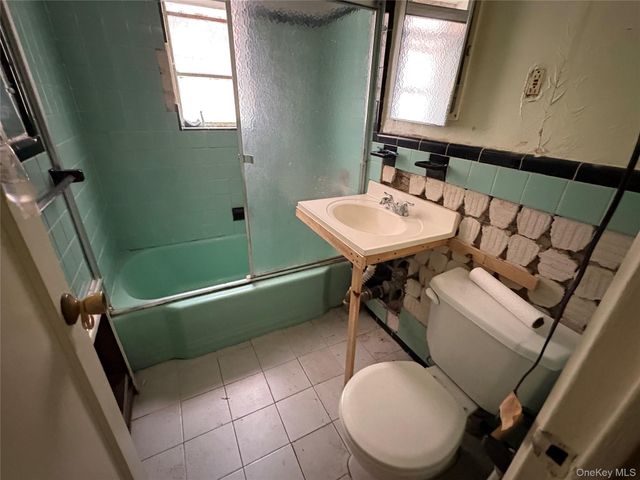 2928 Fenton Avenue, Bronx, NY 10469