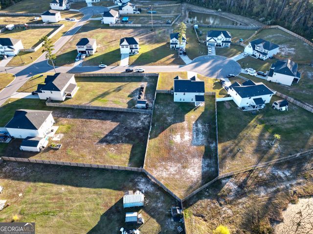 118 Loganberry Lane NE, Ludowici, GA 31316