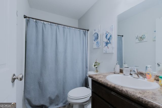 118 Loganberry Lane NE, Ludowici, GA 31316