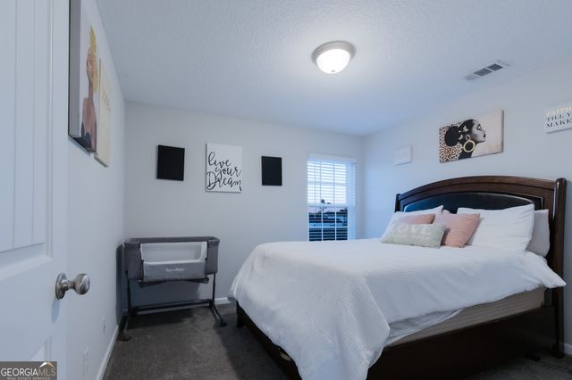 118 Loganberry Lane NE, Ludowici, GA 31316