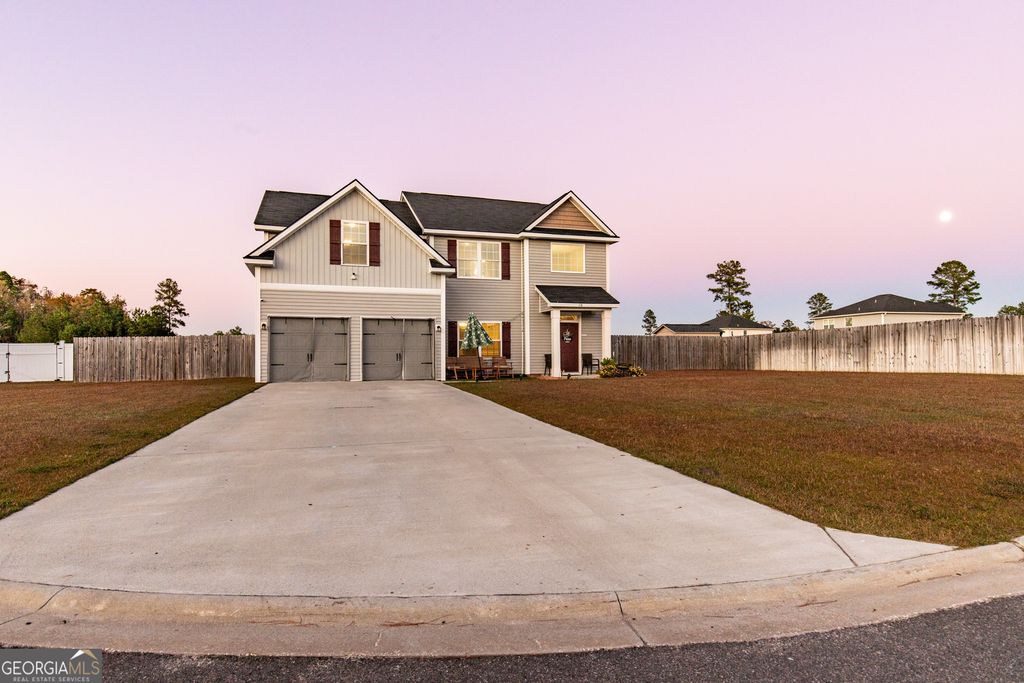118 Loganberry Lane NE, Ludowici, GA 31316