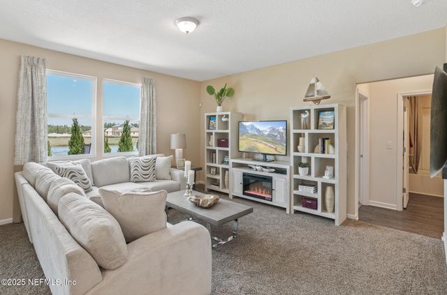 24 SAWDUST Lane, Palm Coast, FL 32137