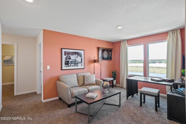 24 SAWDUST Lane, Palm Coast, FL 32137