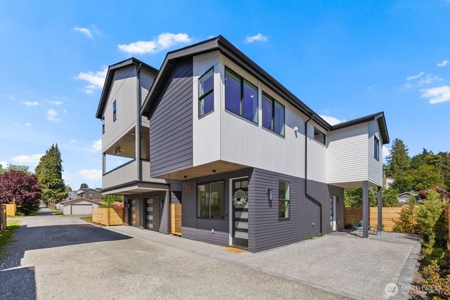 311 NW 92nd Street, Seattle, WA 98117