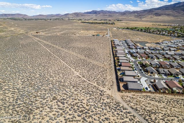198 McMarlin Way, Dayton, NV 89403
