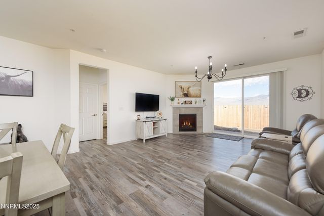 198 McMarlin Way, Dayton, NV 89403