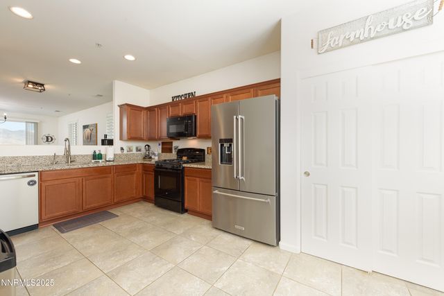 198 McMarlin Way, Dayton, NV 89403