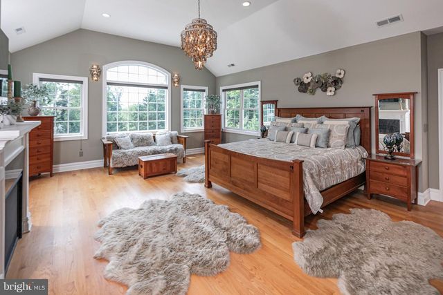 54 RUSSELL RD, Princeton, NJ 08540