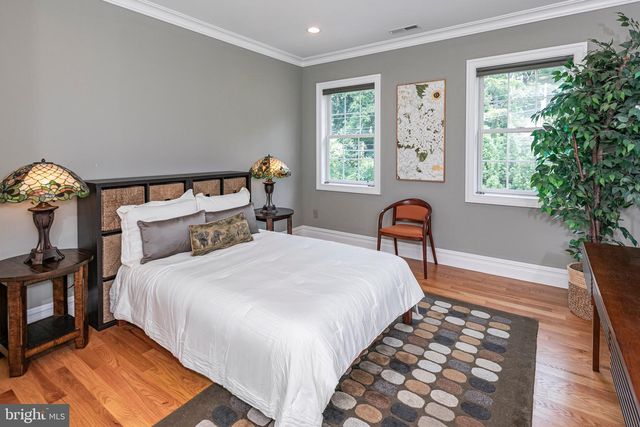 54 RUSSELL RD, Princeton, NJ 08540
