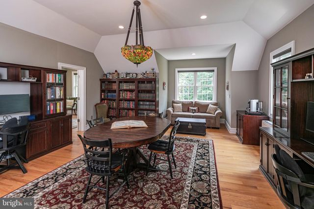 54 RUSSELL RD, Princeton, NJ 08540