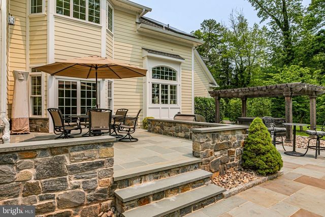 54 RUSSELL RD, Princeton, NJ 08540