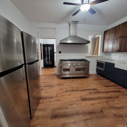 476 E Boswell, Batesville, AR 72501