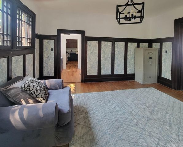 476 E Boswell, Batesville, AR 72501