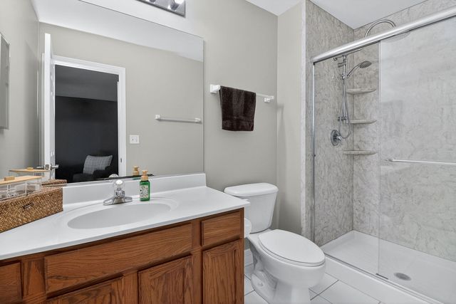 18104 Lake Shore Drive, Orland Park, IL 60467