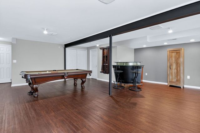 18104 Lake Shore Drive, Orland Park, IL 60467