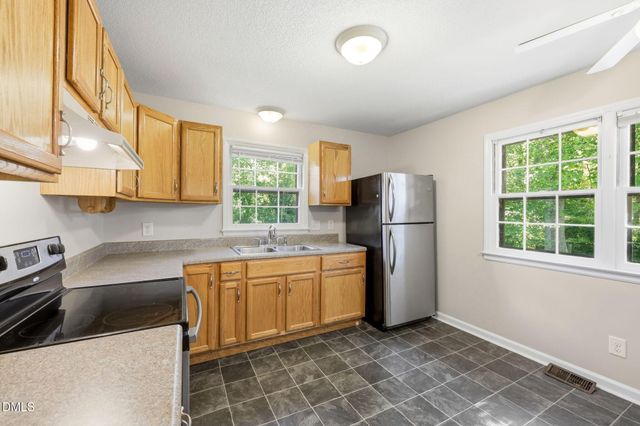 909 Bryn Mawr Court, Apex, NC 27502