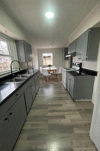 543 SE Wilshire Avenue, Bartlesville, OK 74006