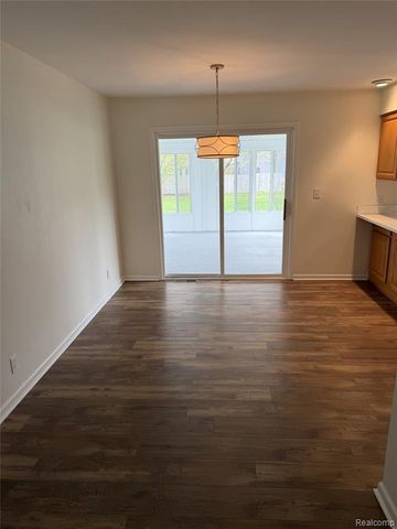 6924 Lynn Ann Drive, Hudsonville, MI 49426