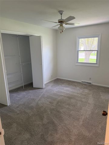 6924 Lynn Ann Drive, Hudsonville, MI 49426