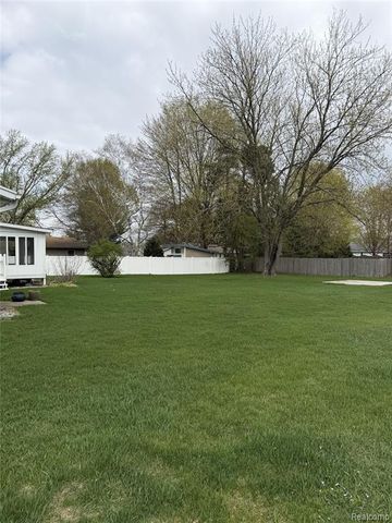 6924 Lynn Ann Drive, Hudsonville, MI 49426