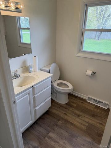 6924 Lynn Ann Drive, Hudsonville, MI 49426