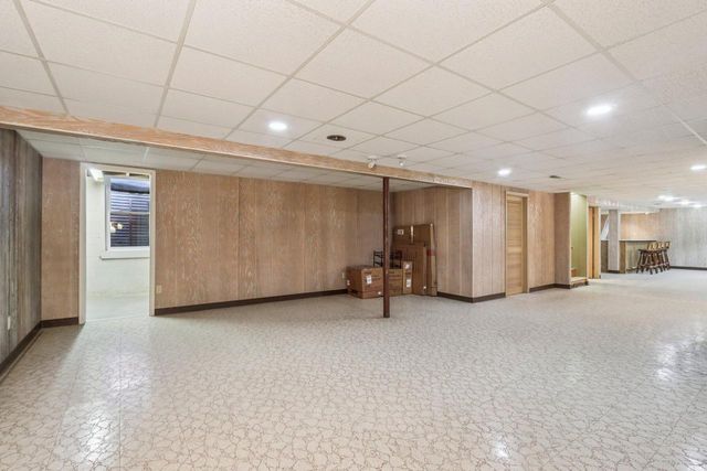 3254 S 121st STREET, West Allis, WI 53227