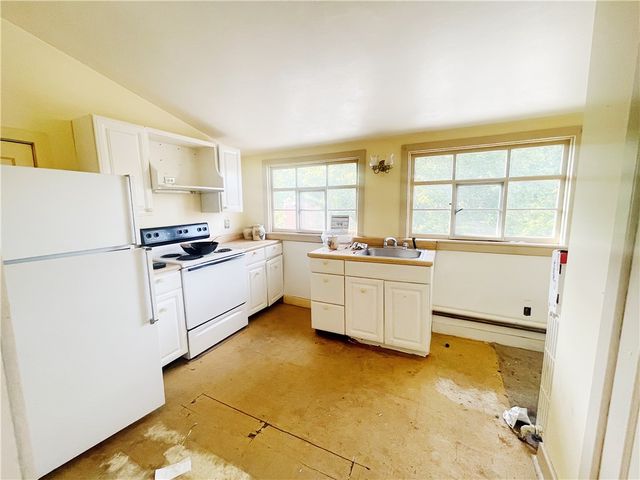 158 W Union Street, Somerset Boro, PA 15501