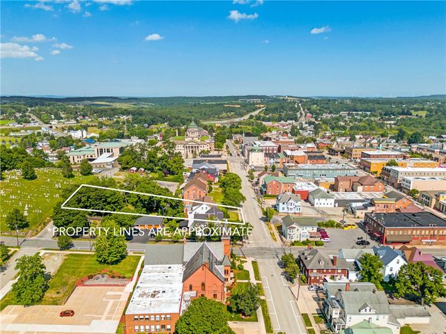 158 W Union Street, Somerset Boro, PA 15501