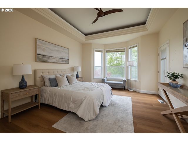 15829 Se BYBEE Dr, Portland, OR 97236