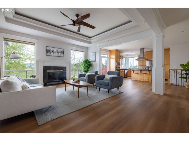 15829 Se BYBEE Dr, Portland, OR 97236