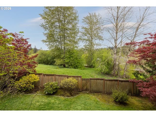 15829 Se BYBEE Dr, Portland, OR 97236