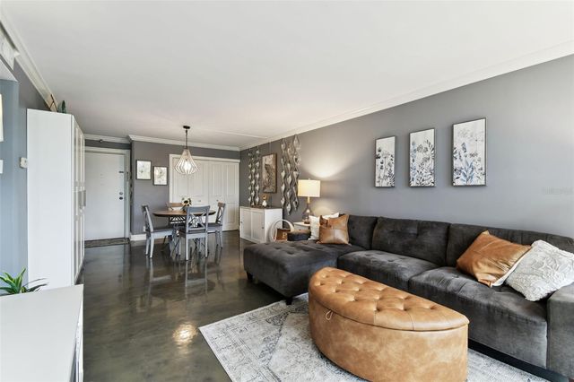 255 DOLPHIN POINT 207, Clearwater Beach, FL 33767