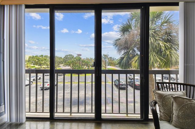 255 DOLPHIN POINT 207, Clearwater Beach, FL 33767