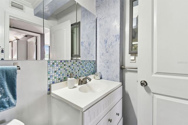 255 DOLPHIN POINT 207, Clearwater Beach, FL 33767