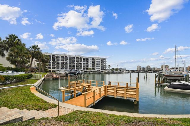 255 DOLPHIN POINT 207, Clearwater Beach, FL 33767